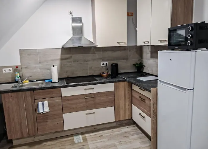 Yann Wohlfuehl & Schoenes Neuenstadt am Kocher